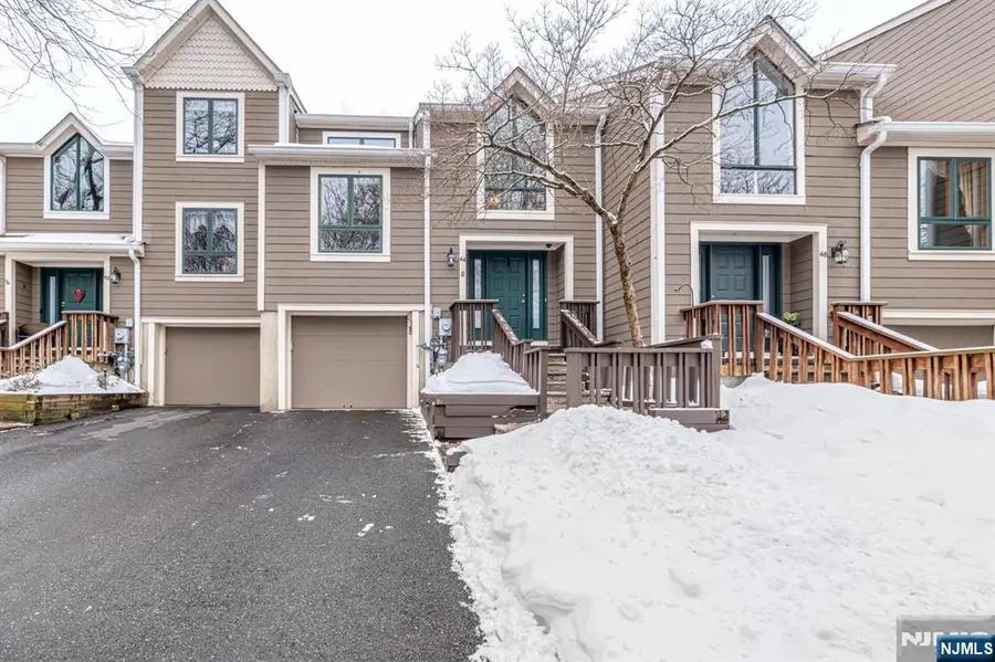 44 Mill Pond Road, Little Falls, NJ 07424 - #2