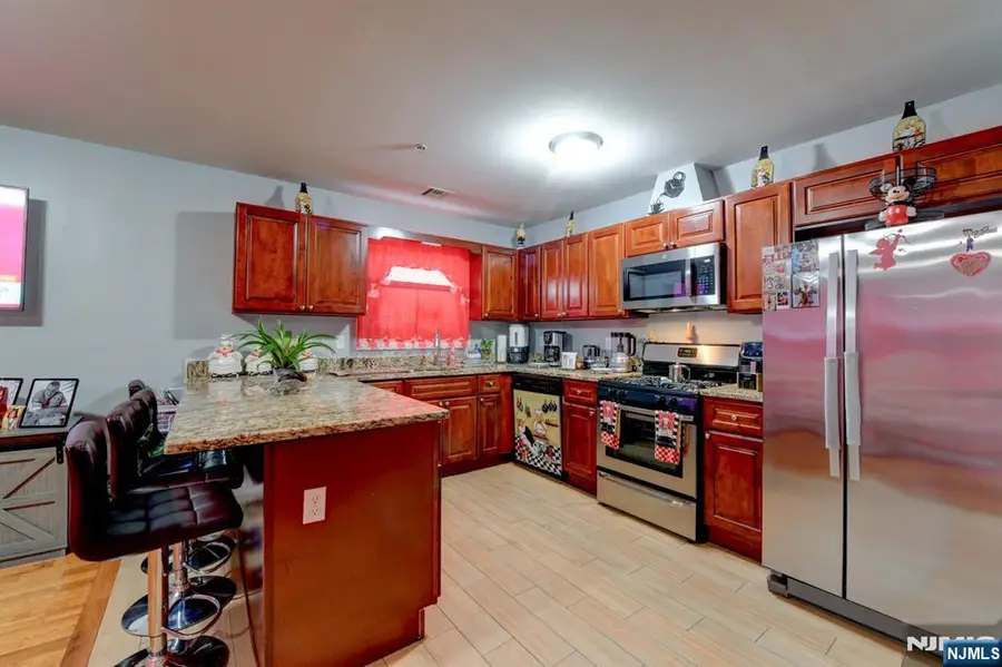 219 Summer Avenue, Newark, NJ 07104 - #2