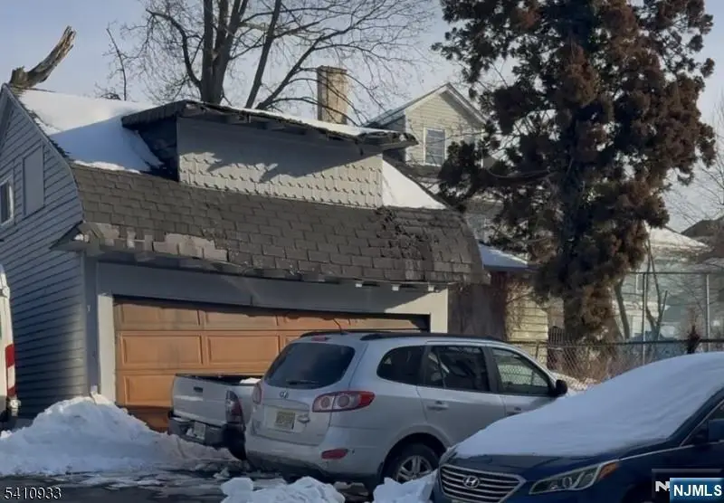 922 Grove Street, Irvington, NJ 07111 - #3