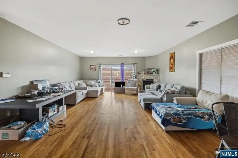 54-56 Oriental 2, Newark, NJ 07104 - #2