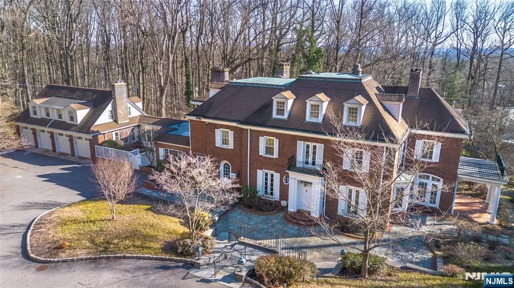 5 Rocky Way, Llewellyn Park, NJ 07052 - #1