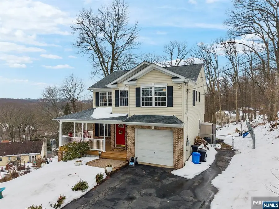 6 Flora Avenue, Stanhope, NJ 07874 - #3