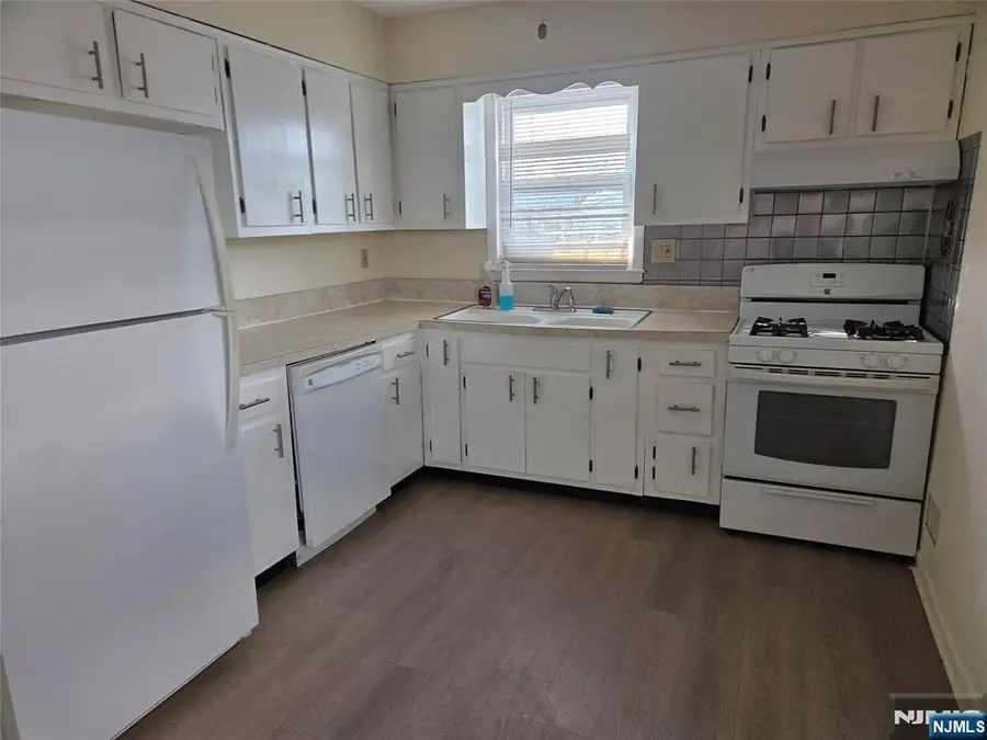 22 Bernice Place, Lodi, NJ 07644 - #2