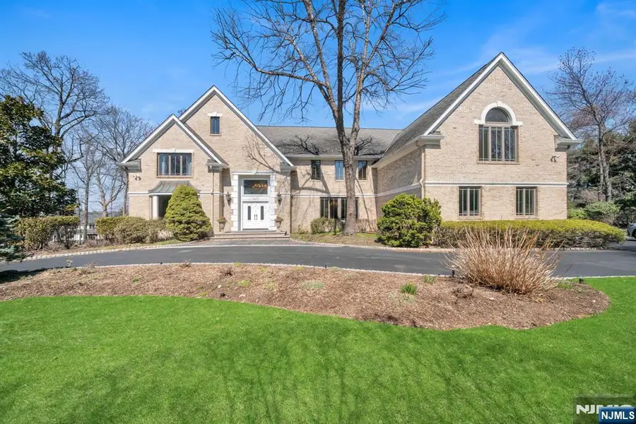837 Apple Ridge Road, Franklin Lakes, NJ 07417 - #2