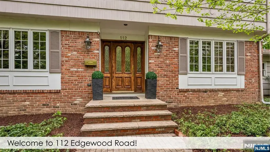 112 Edgewood Road, Allendale, NJ 07401 - #3