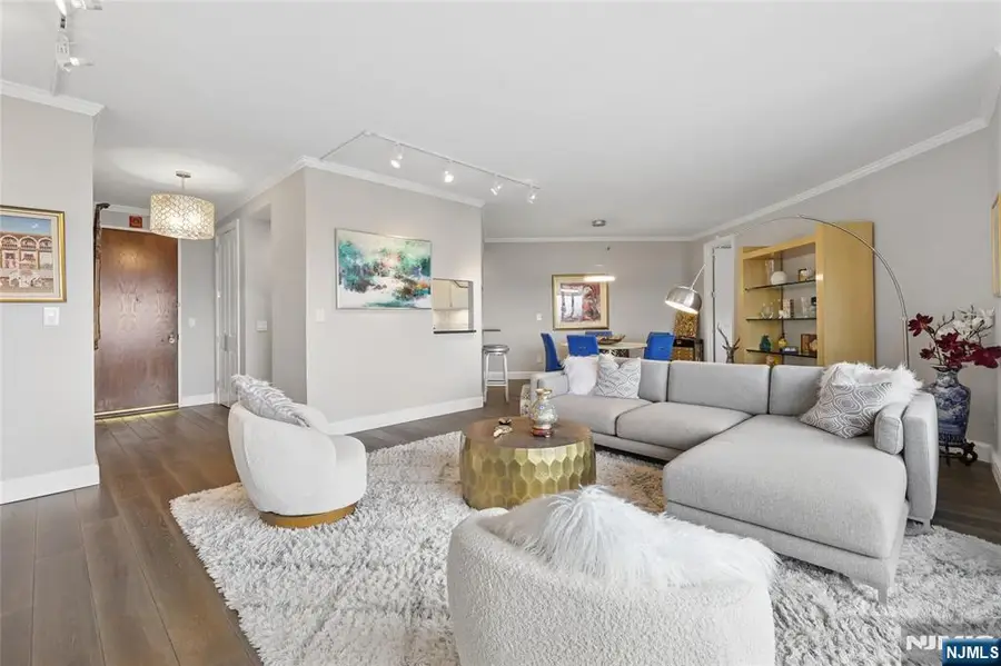 100 Carlyle Drive 9ES, Cliffside Park, NJ 07010 - #2