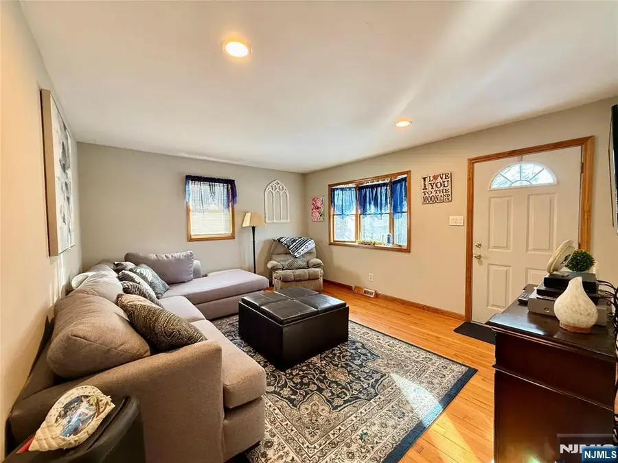 50 Glen Avenue, Stockholm, NJ 07460 - #2