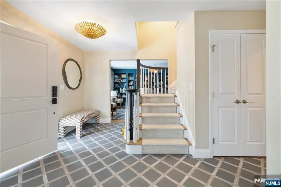 26 Laurie Drive, Englewood Cliffs, NJ 07632 - #3