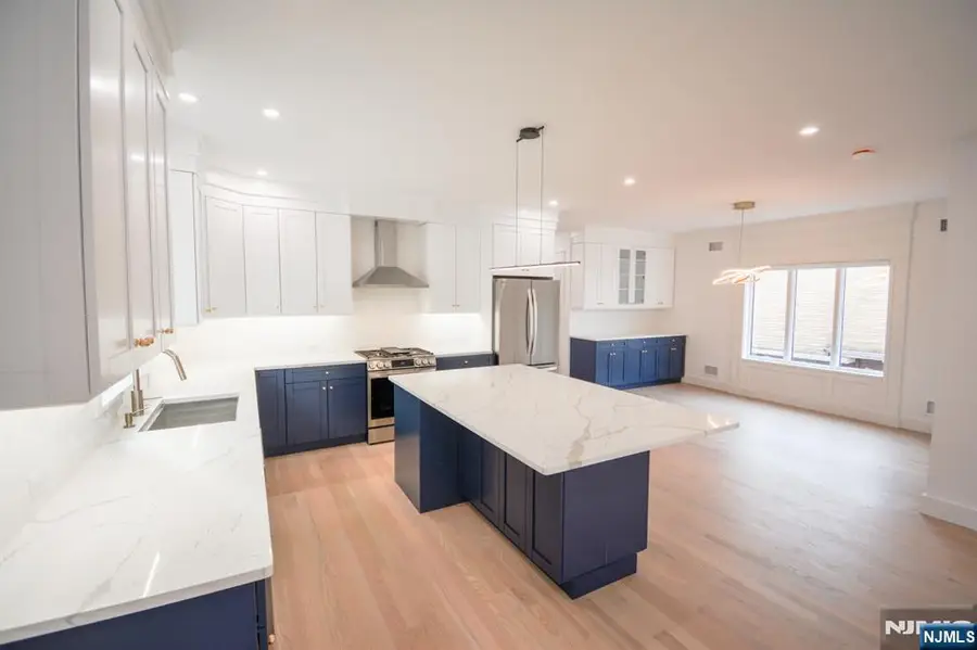 28 Prospect Street, Palisades Park, NJ 07650 - #3