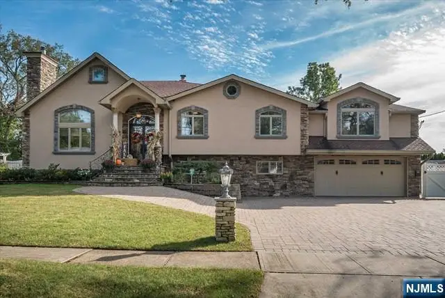 16 Lawrence Road, Wayne, NJ 07470 - #2