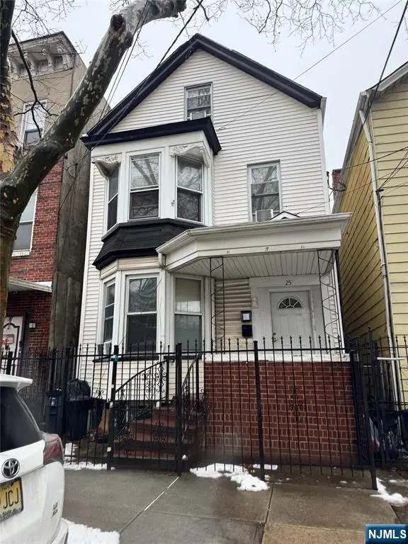 25 Rowland Street, Newark, NJ 07104 - #1