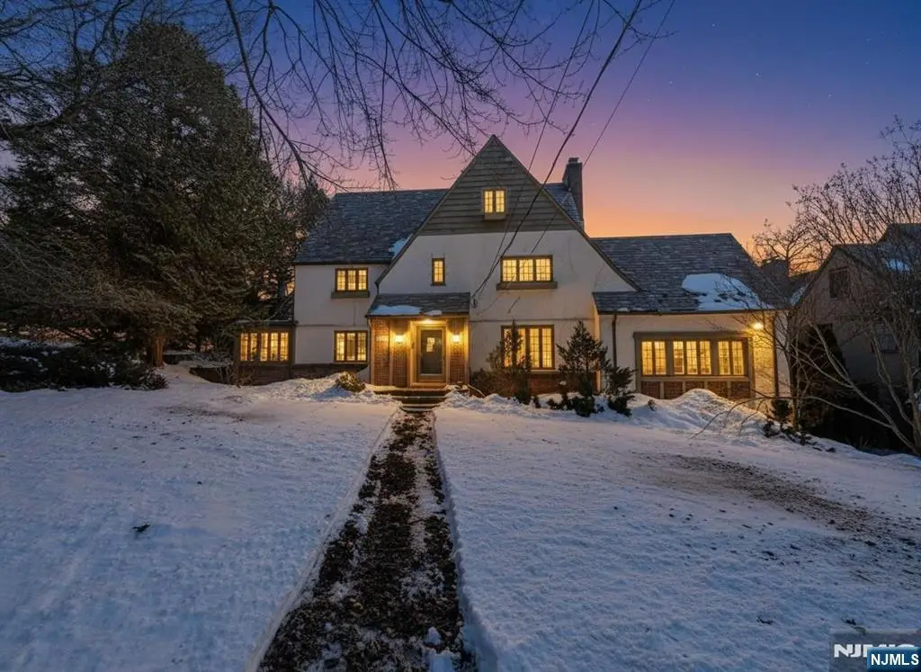 112 Oxford Place, Glen Rock, NJ 07452 - #1