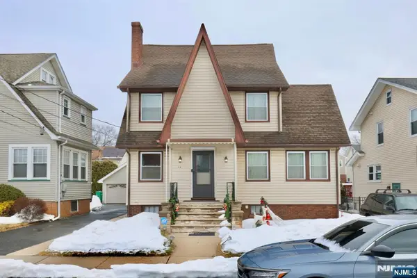 24 Hewitt Avenue, Belleville, NJ 07109