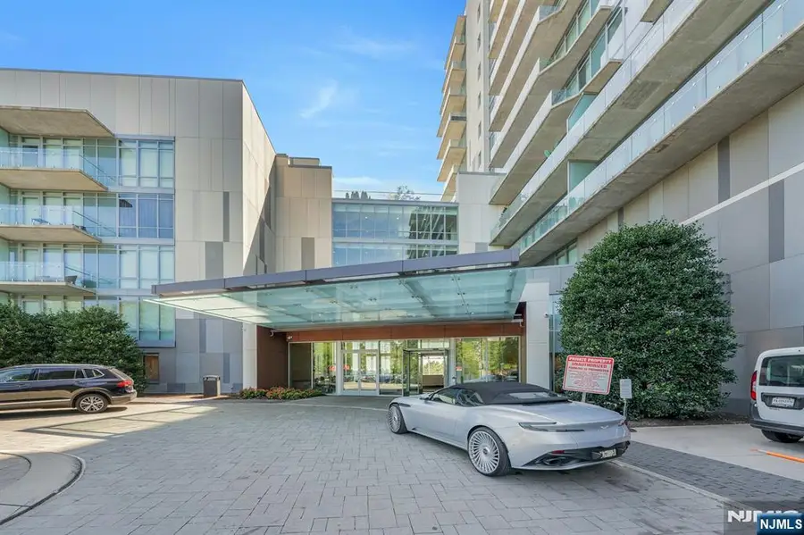 320 Adolphus Avenue 1009, Cliffside Park, NJ 07010 - #2