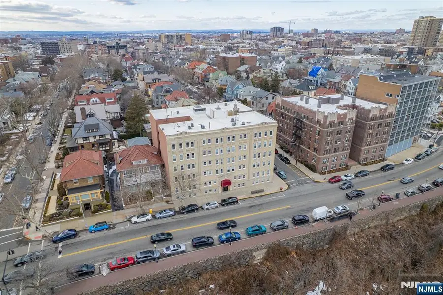 875 Boulevard E 35, Weehawken, NJ 07086 - #3