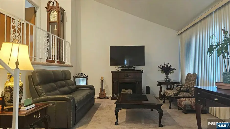 560 Boulevard, New Milford, NJ 07646 - #2