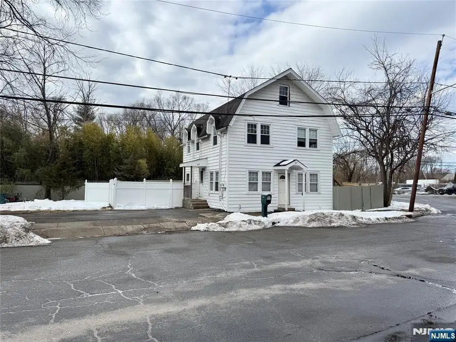 25-27 Newark Pompton Turnpike, Wayne, NJ 07470 - #3