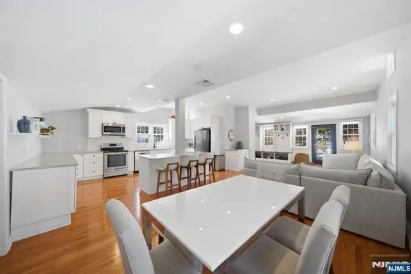 12 Overlook Drive, Denville Township, NJ 07834