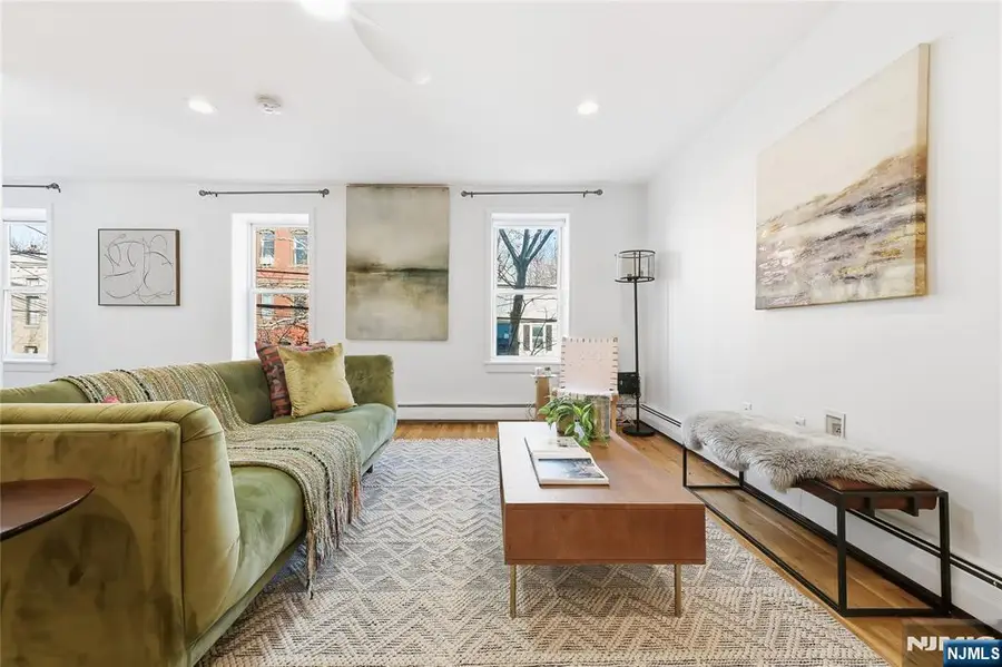 325 5th Street 2, Jersey City, NJ 07302 - #2