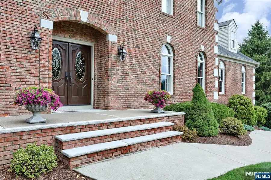 34 Crocker Mansion Drive, Mahwah, NJ 07430 - #3
