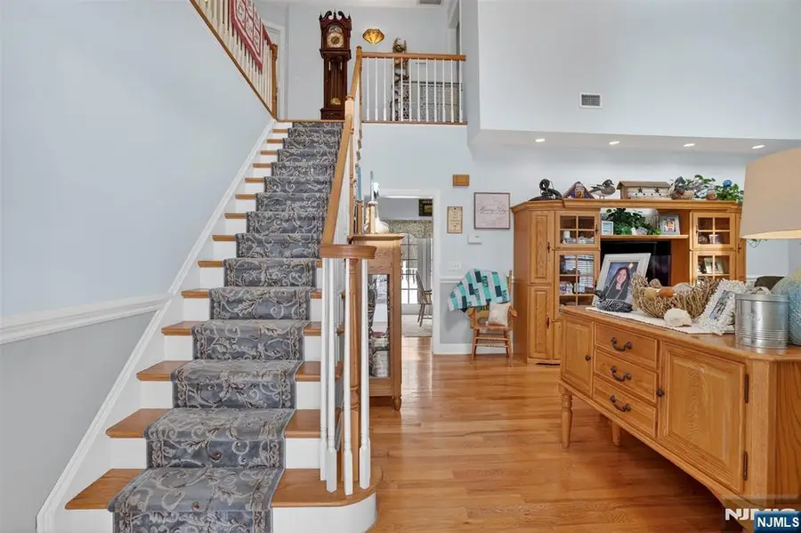 40 Cedar Street, Bloomingdale, NJ 07403 - #3