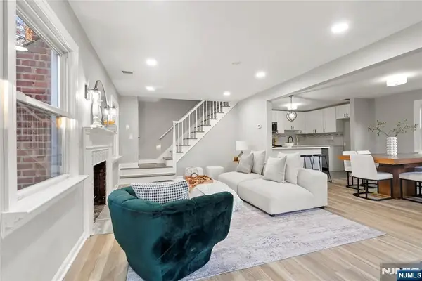 77 Chestnut Drive, Wayne, NJ 07470