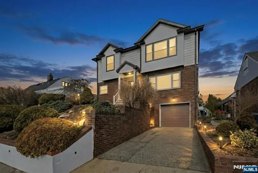 60 Rollins Avenue, Clifton, NJ 07011 - #2