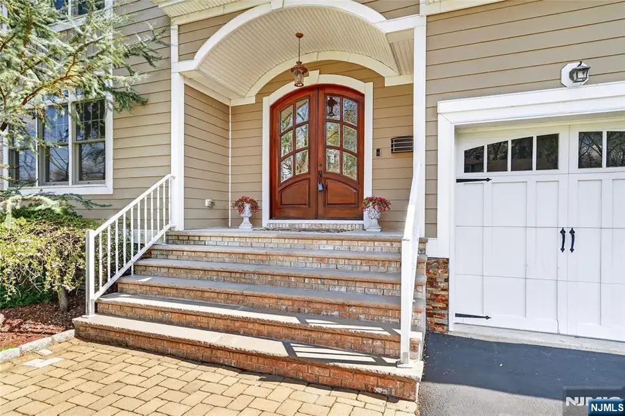 125 E Gramercy Place, Glen Rock, NJ 07452 - #3