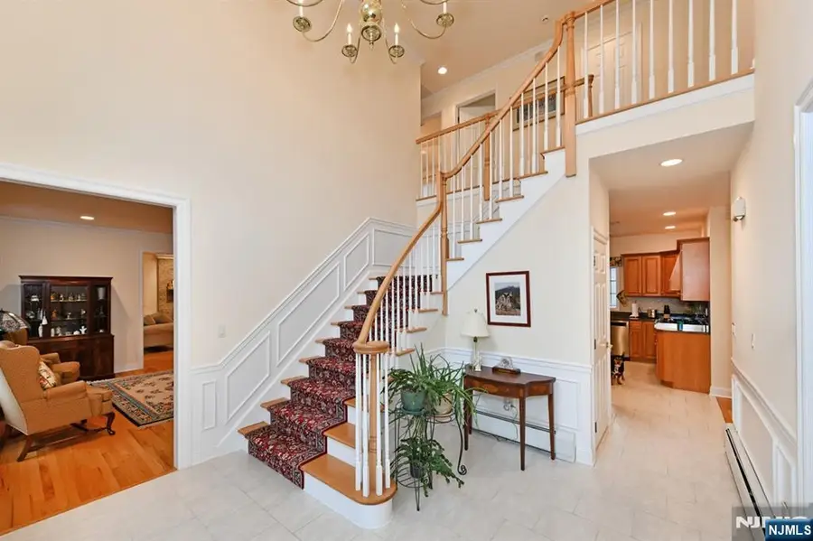 34 Walsh Drive, Mahwah, NJ 07430 - #3