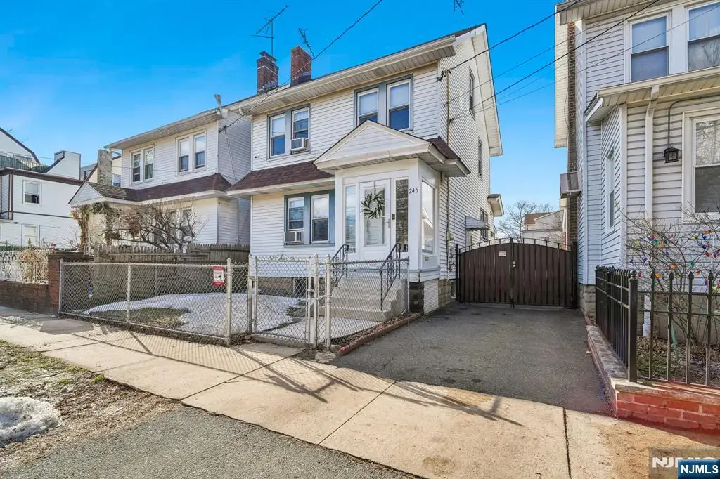 246 9th Street, Newark, NJ 07107 - #1