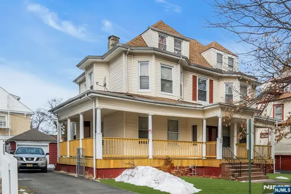 23 Washington Terrace, East Orange, NJ 07017