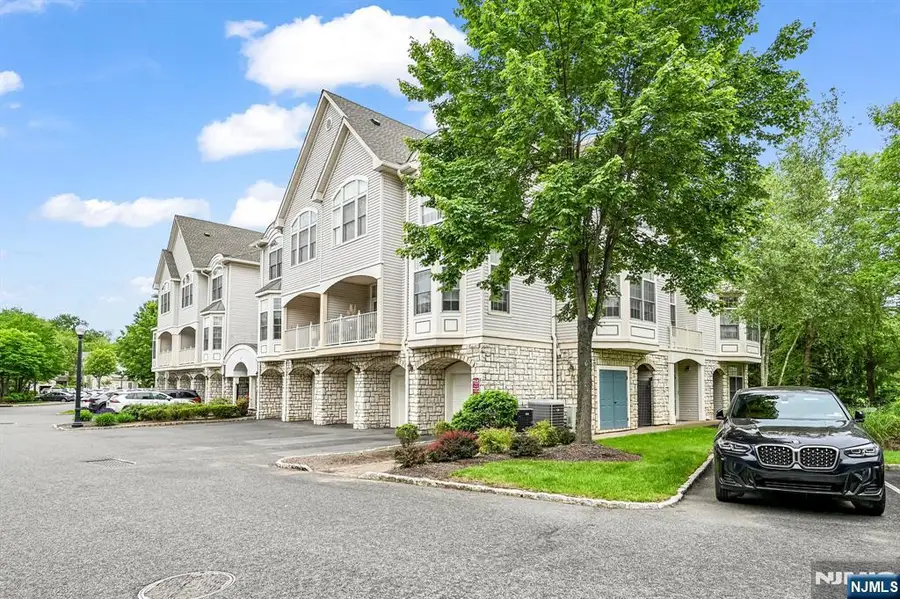 717 Regal Boulevard, Livingston, NJ 07039 - #3