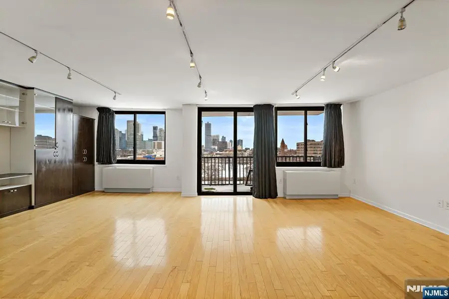 700 Grove Street 9-M, Jersey City, NJ 07310 - #3