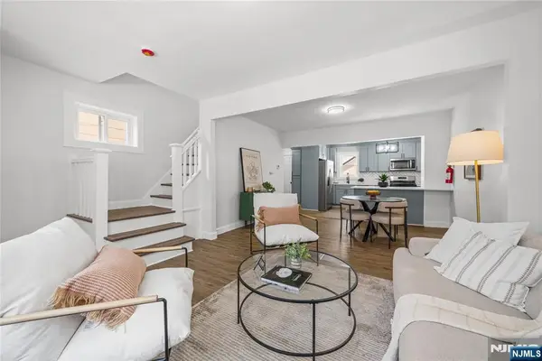 18 Hilton Avenue, Maplewood, NJ 07040