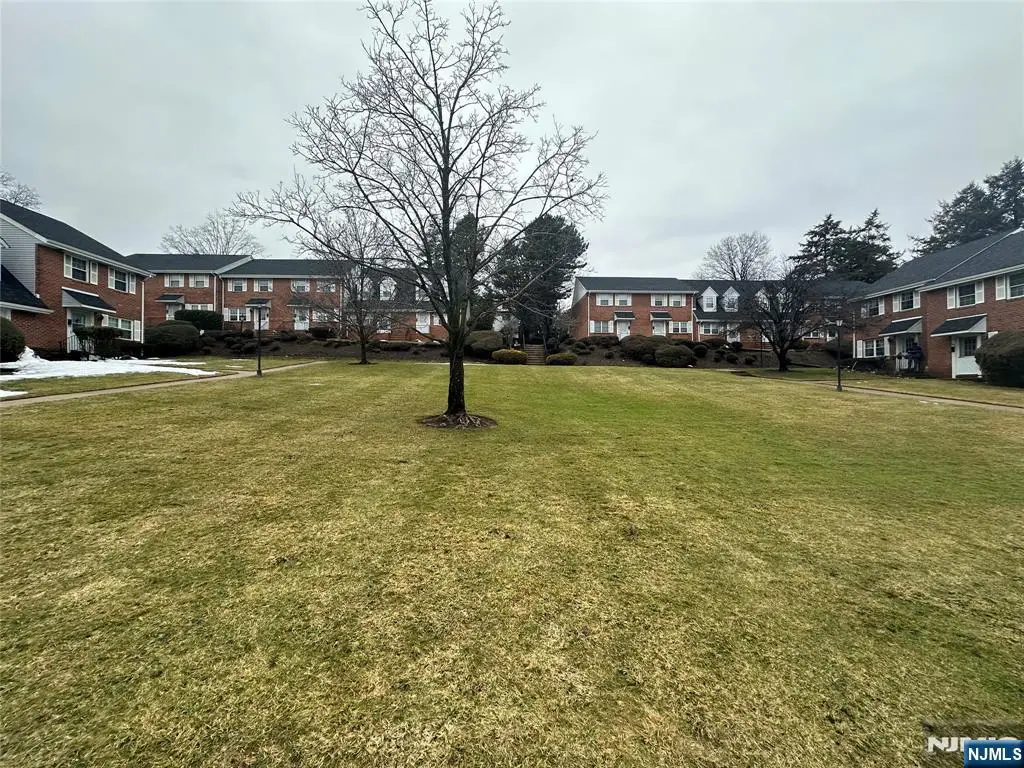 140 Parkview Drive, Teaneck, NJ 07666 - #1