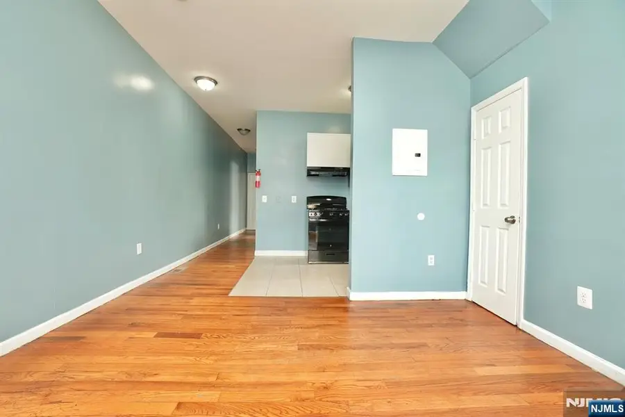 544 S 11th Street, Newark, NJ 07103 - #2