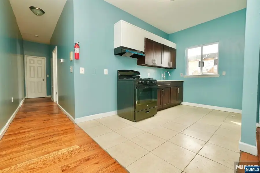 544 S 11th Street, Newark, NJ 07103 - #3