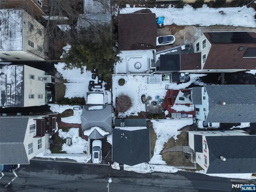 369 Hops Lane, Secaucus, NJ 07094 - #3