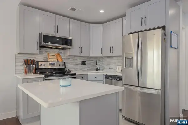 156 Liberty Street 16, Little Ferry, NJ 07643