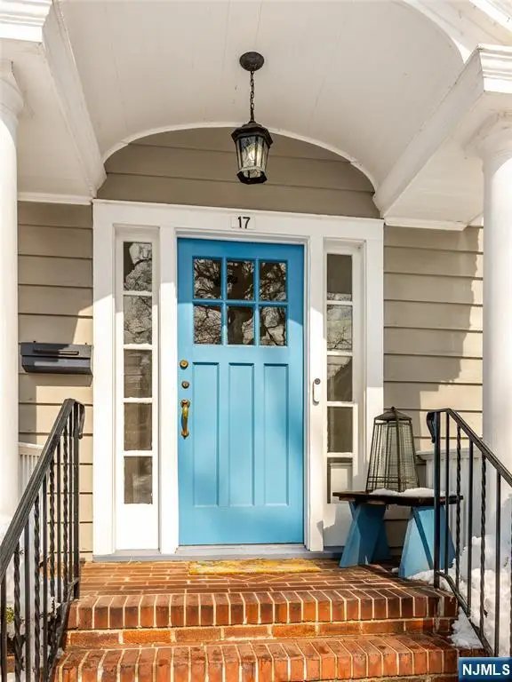 17 Mendl Terrace, Montclair, NJ 07042