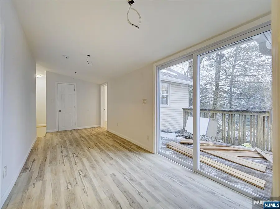 240 Acabonack Road, Highland Lakes, NJ 07422 - #3