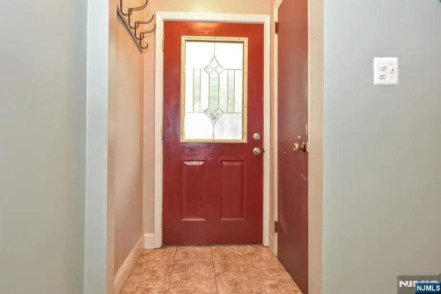 25-30 Morlot Avenue, Fair Lawn, NJ 07410 - #3