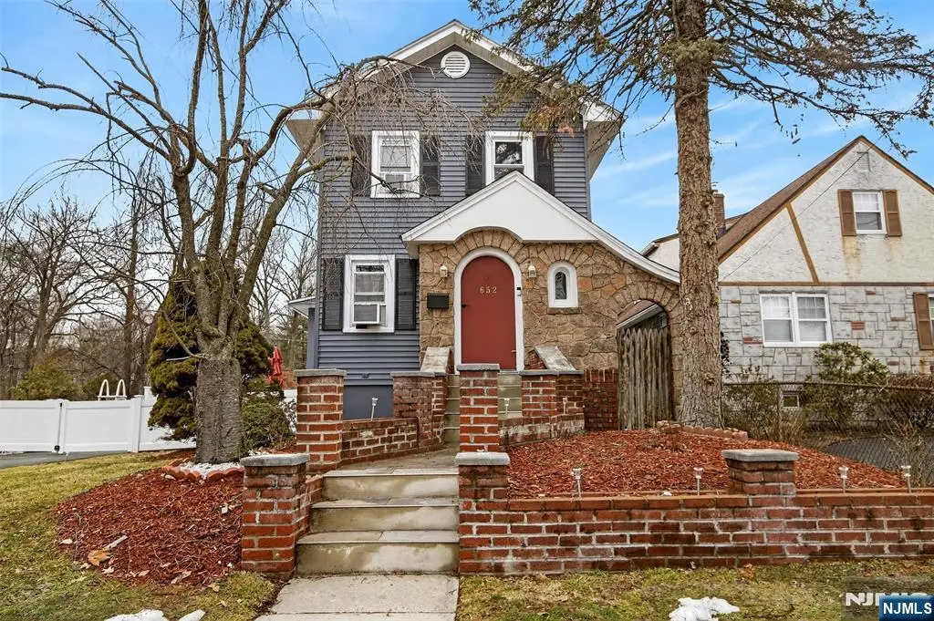 652 Harvard Street, New Milford, NJ 07646 - #1