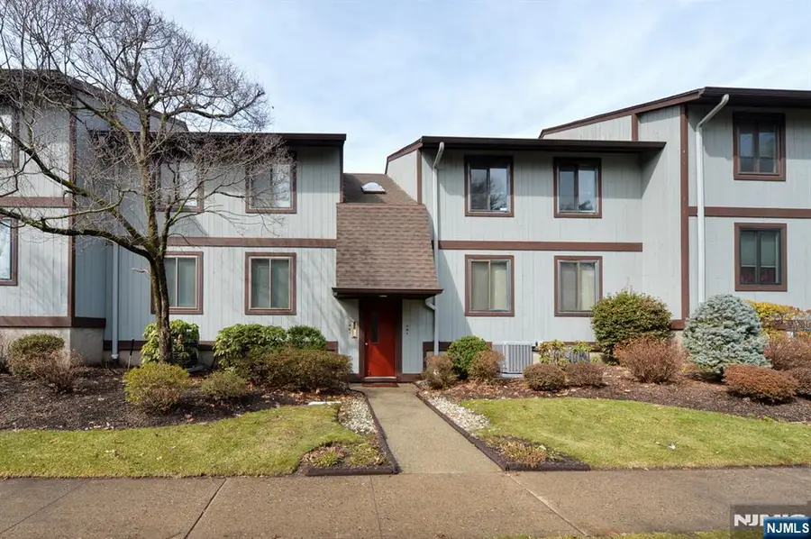 50 Rock Road A7, Hawthorne, NJ 07506 - #2