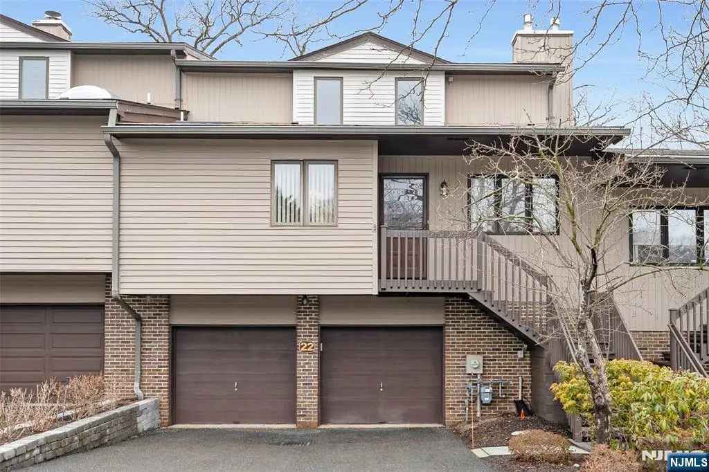 22 Peach Hill Court, Ramsey, NJ 07446 - #1