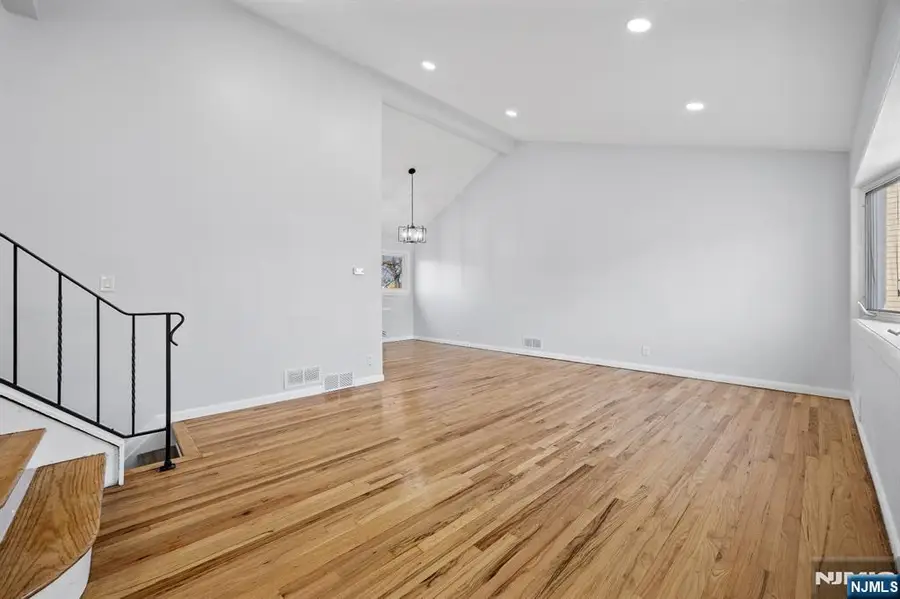 35 Eastern Parkway, Hillside, NJ 07205 - #3