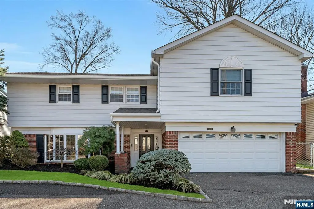 460 New Bridge Road, Bergenfield, NJ 07621 - #1