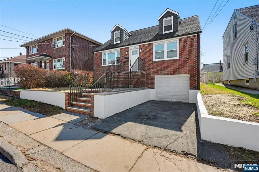 127 Albert Street, North Arlington, NJ 07031 - #2