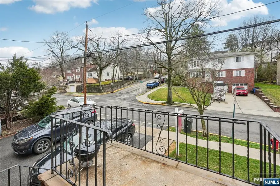 397 Oak Street, Ridgefield, NJ 07657 - #2