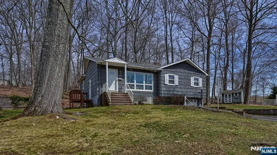 96 E Lions Head, Wayne, NJ 07470 - #2